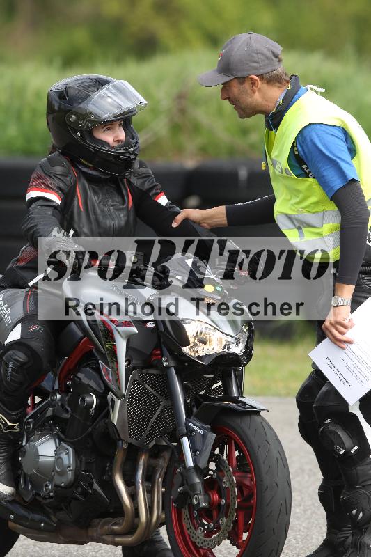 Archiv-2025/10 23.04.2025 Cornu Master School ADR/gruen-vert/6